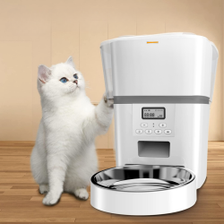 The KittyFeeder™ Automatic Cat Feeder