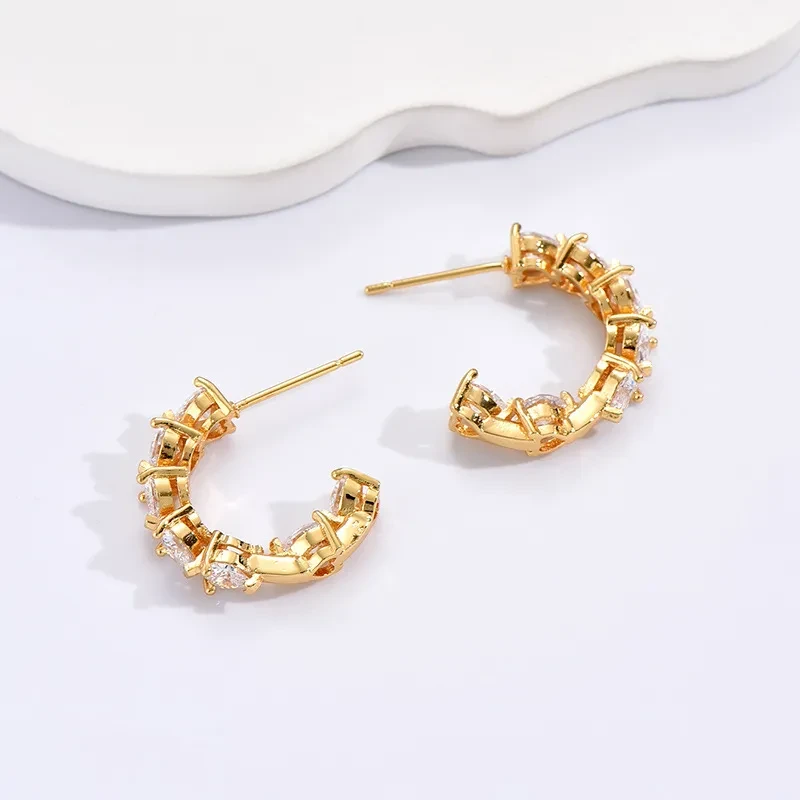 Ornament Simple Rhinestone Ear Clip