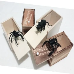 Prank Spider Wooden Scare Box Trick Play Joke Lifelike Surprise April Fools' Day Funny Novelty Toys Gags Practical Gifts