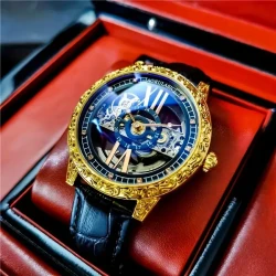 Fashion-forward Mens Mechanical Watch