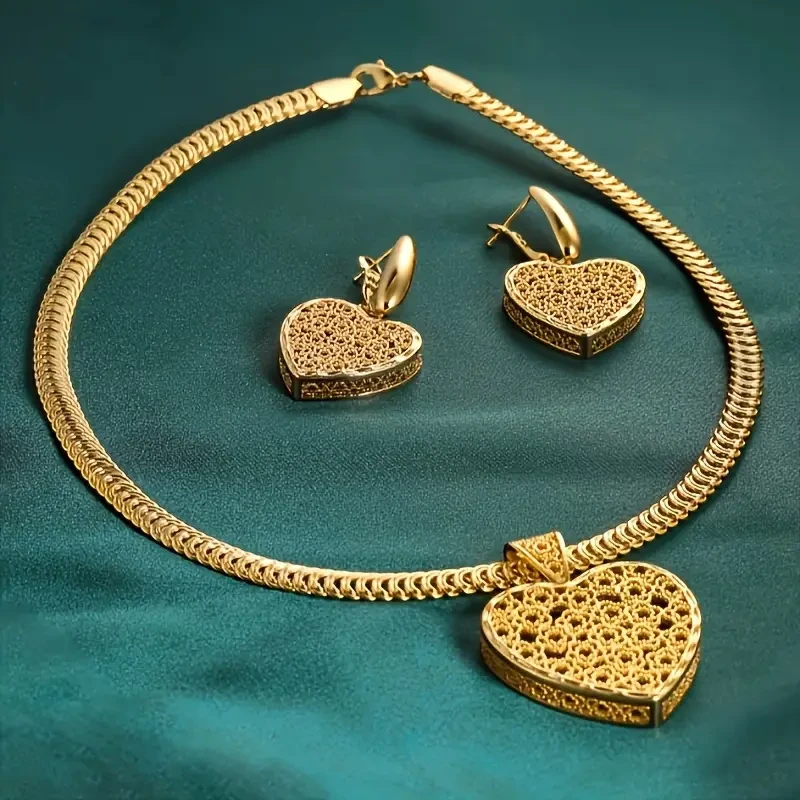 18K Gold Plated High End Necklace And Earrings Ladies Jewelry Set