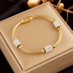 Luxurious Stainless Steel Bracelet With Sparkling Rhinestones