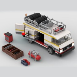 Quattro S1 E2 Transporter - Educational Assembled Toy Car Model