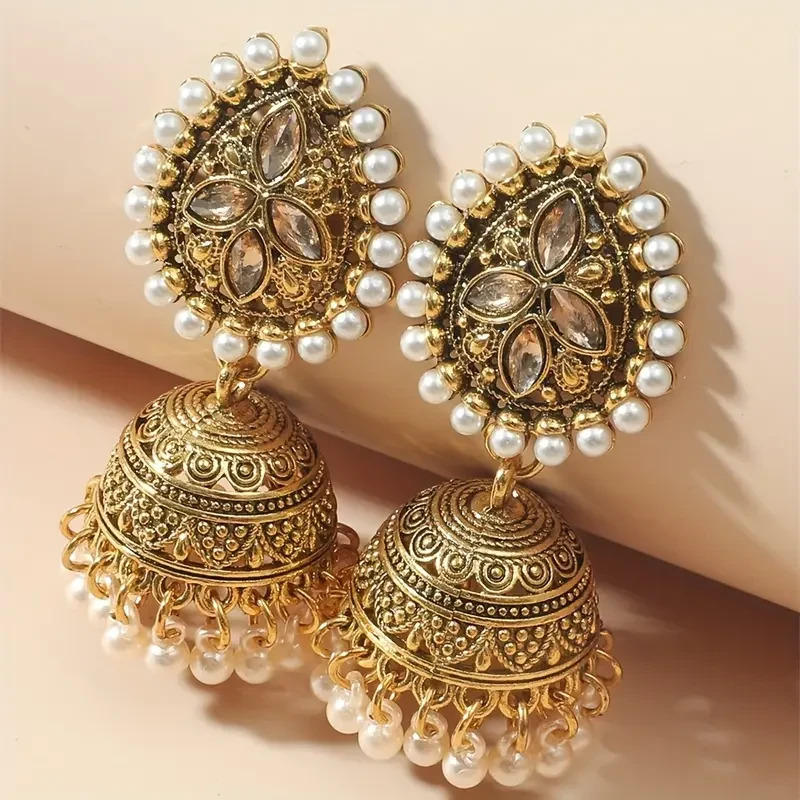 Elegance in Bloom: Dual-Toned Jhumka Earrings