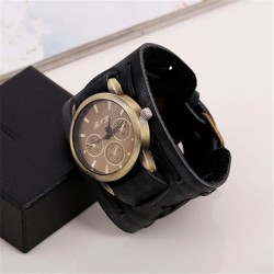 Retro Punk Cowhide Men's Wrist Watches