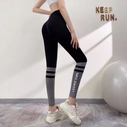 Letter Hip Fitness Training Pant Cropped Leggings