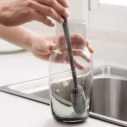 Ergonomic Long-Handle Silicone Brush - Durable & Flexible Deep Cleaning Brush for Bottles and Cups