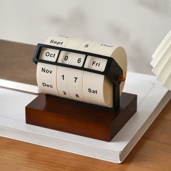 Rotating Desk Calendar